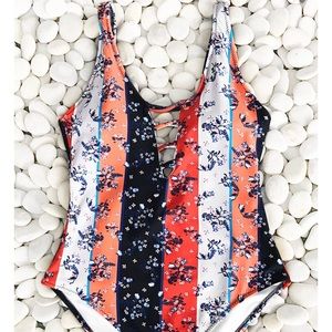 Cupshe NWT Wander Leisurely Print One-piece Swim